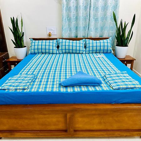 Truelife - 3Bhk Family Suites - Ps4 Pure Veg Restaurant On The Way To Balaji Temple - 2500 Sft Large Signature Apartment - Modular Kitchen - Super Fast Wifi, Smart Tv, 250 Jio Channels - Parking - Easy Access To All Temples - Top Service With Lots Of ティルパティ エクステリア 写真